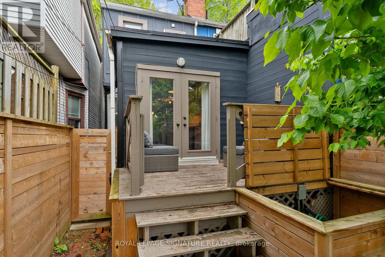 7 Norway Avenue, Toronto, Ontario  M4L 1P7 - Photo 47 - E12471464