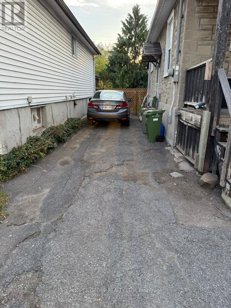 22 Holland Avenue, Ottawa, Ontario  K1Y 0X4 - Photo 10 - X12333931