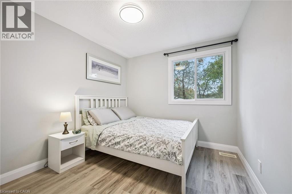 106 Dalegrove Drive, Kitchener, Ontario  N2M 2G5 - Photo 18 - 40778483