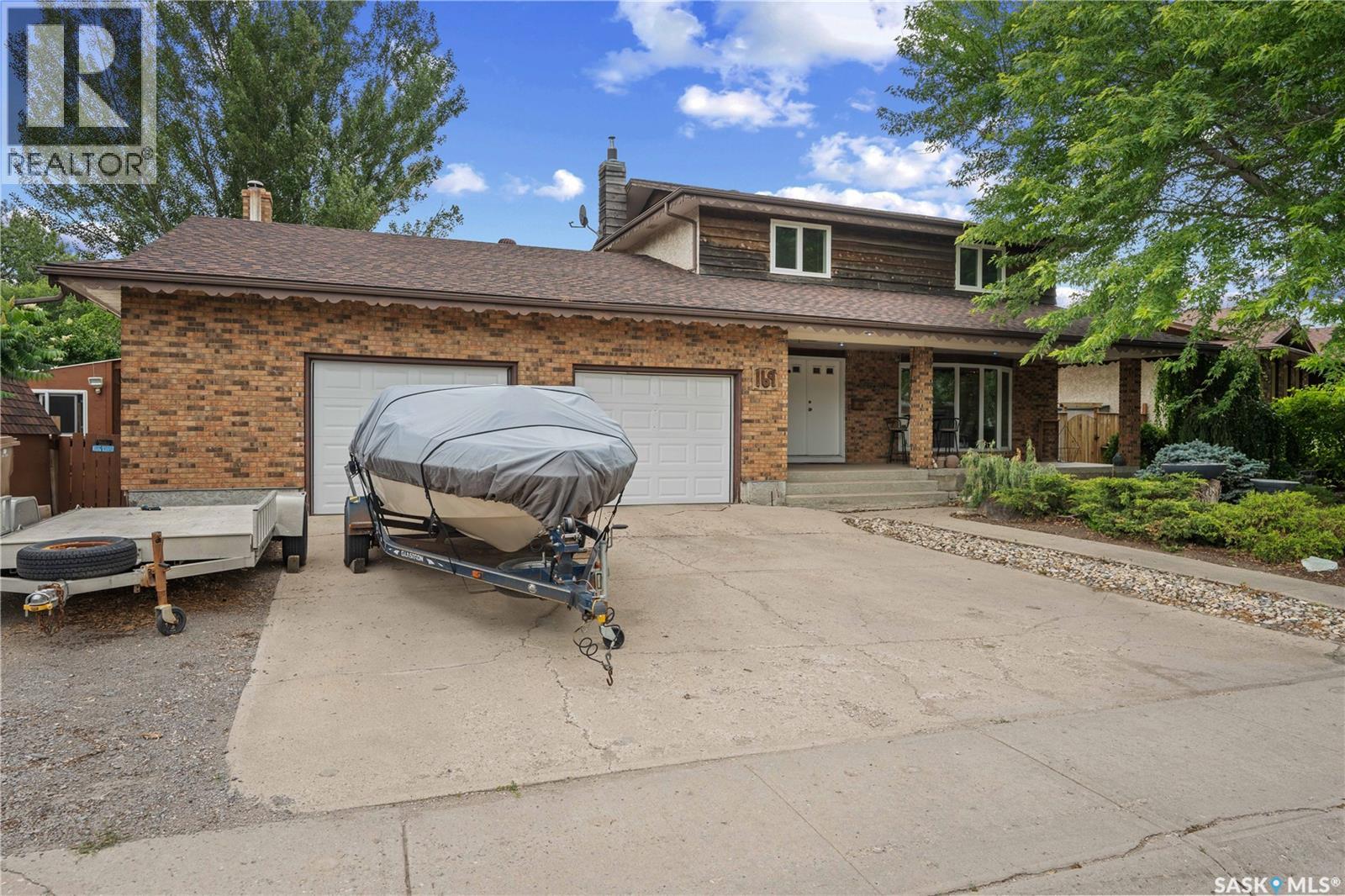 169 DALGLIESH DRIVE, regina, Saskatchewan