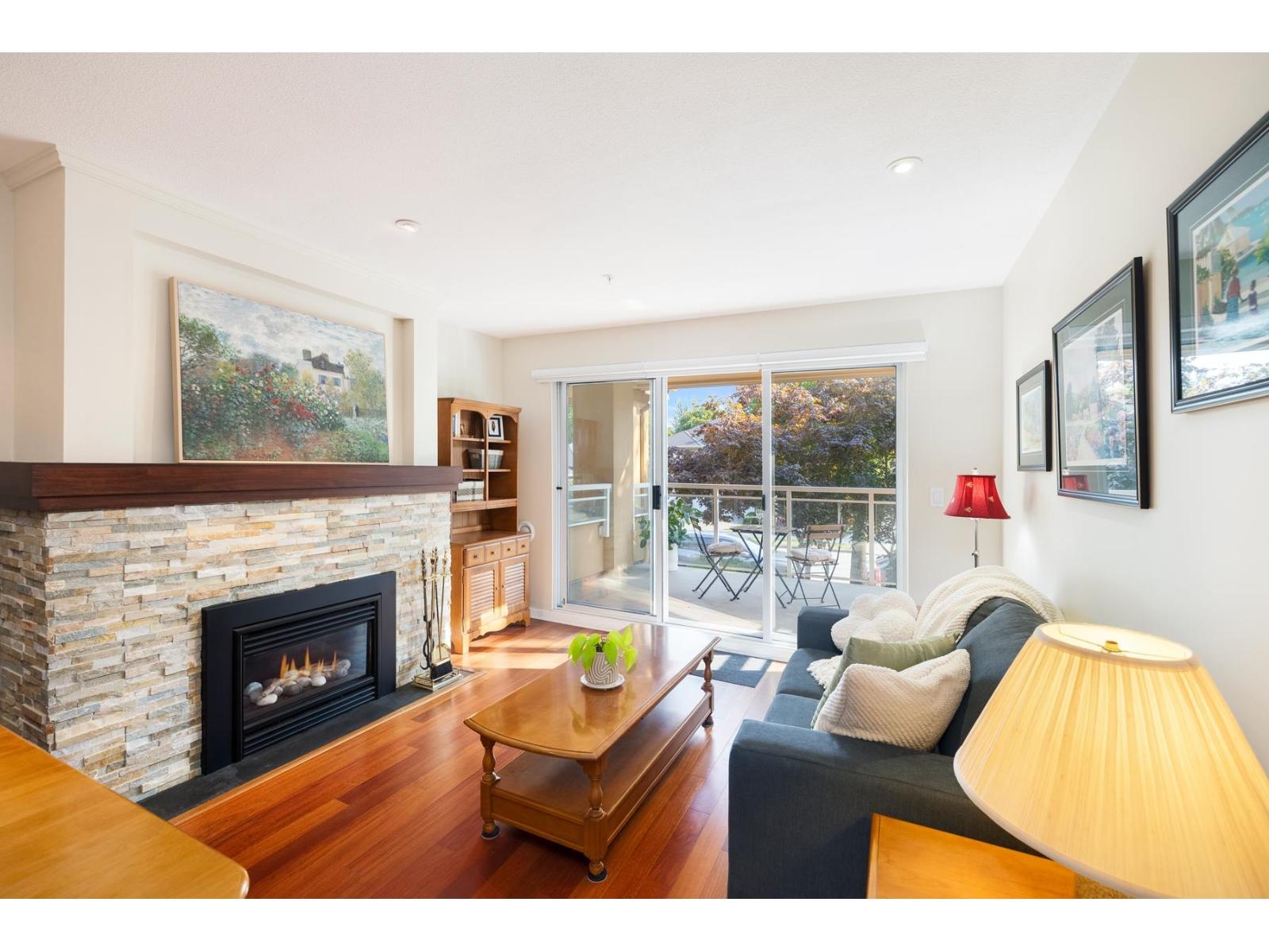 210 15155 22 Avenue, Surrey, British Columbia V4A 9T4 - Photo 2 - R3045567