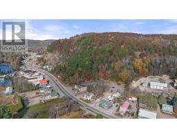 183 HASTINGS STREET N, Bancroft, Ontario