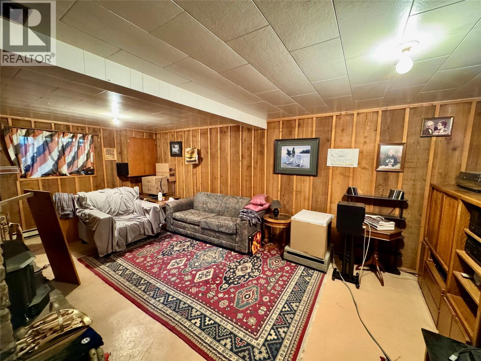 9209 Moffat Avenue, Wilmer, British Columbia  V0A 1K5 - Photo 16 - 10366233