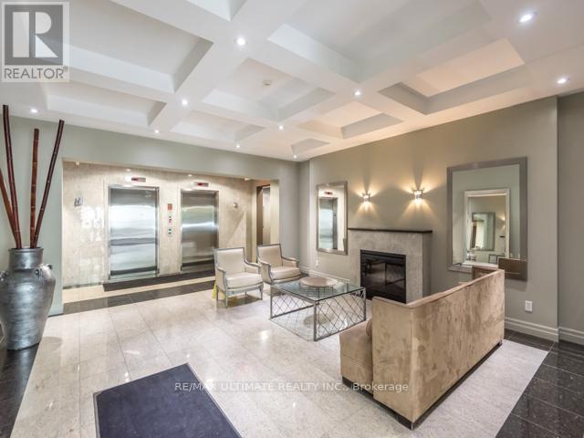 405 - 15 Stafford Street, Toronto, Ontario  M5V 3X6 - Photo 3 - C12471774