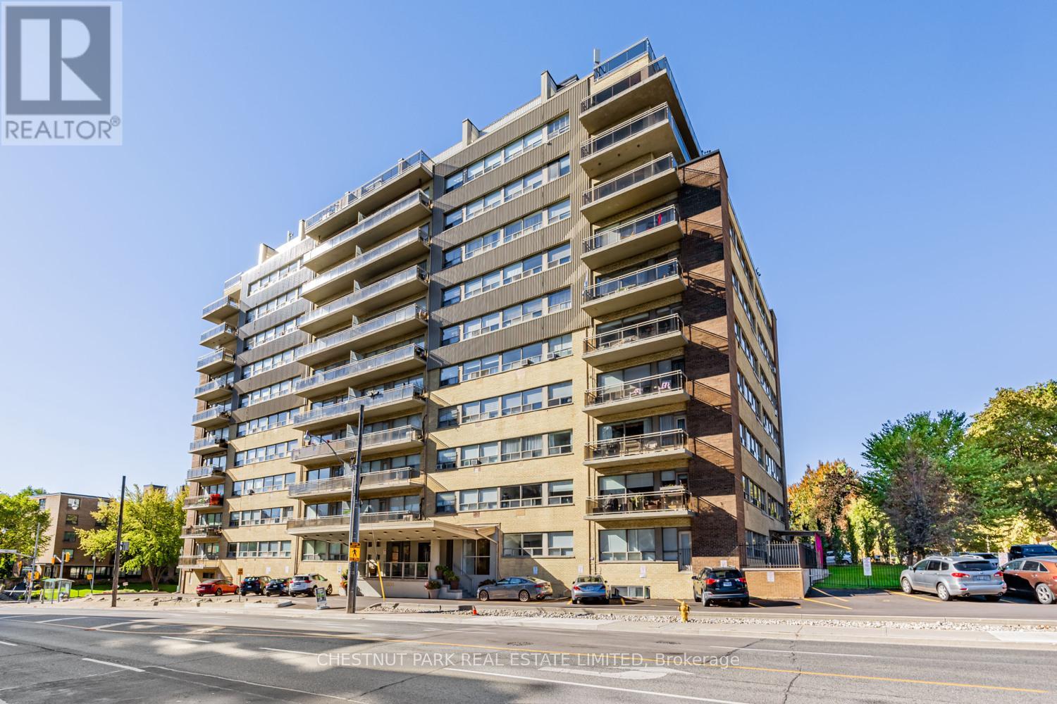 306 - 2500 BATHURST STREET, Toronto, Ontario