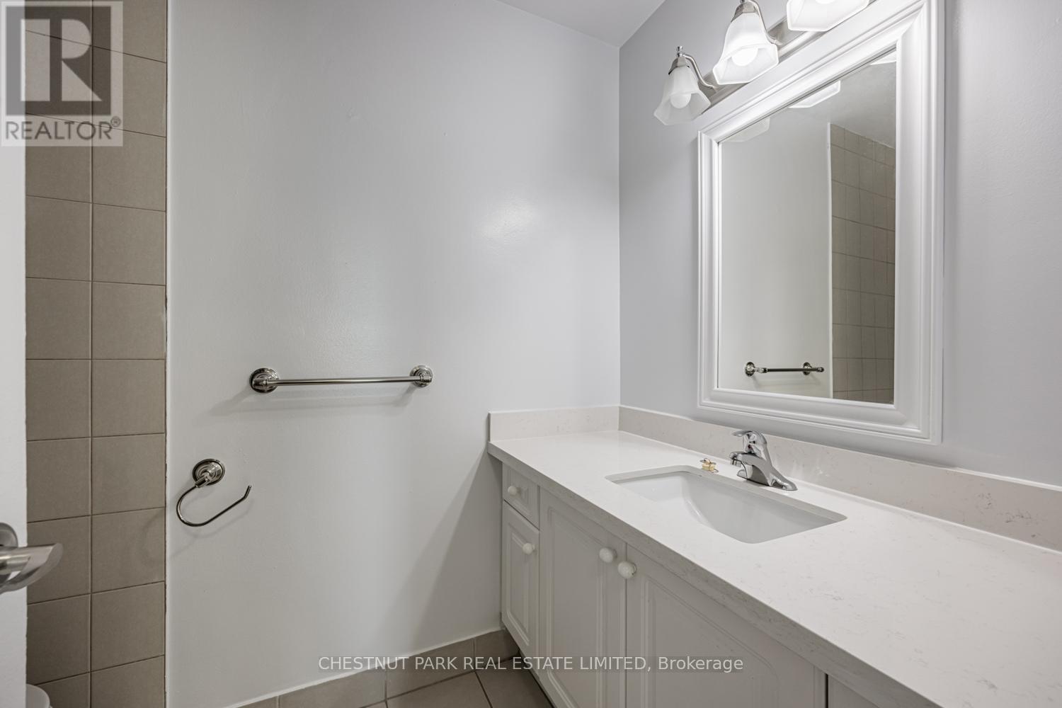 306 - 2500 Bathurst Street, Toronto, Ontario  M6B 2Y8 - Photo 11 - C12471778