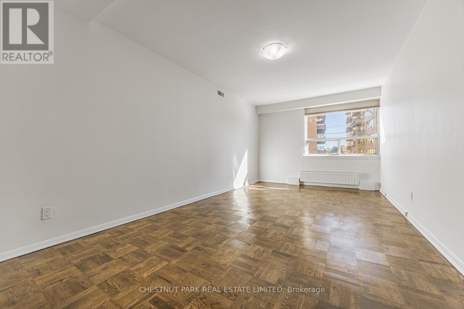 306 - 2500 Bathurst Street, Toronto, Ontario  M6B 2Y8 - Photo 8 - C12471778