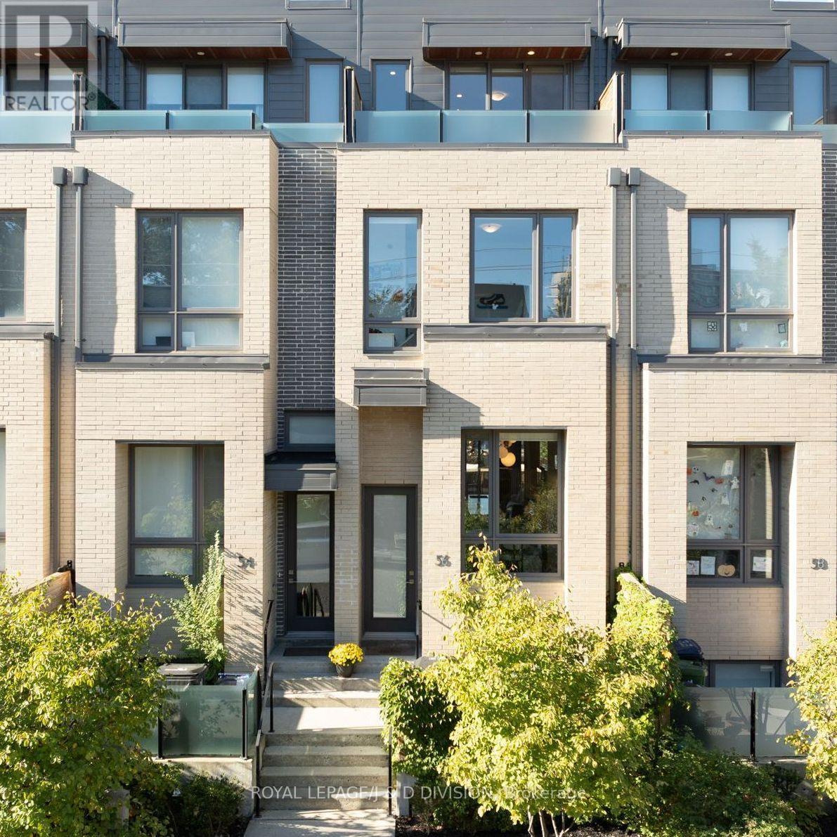 56 PERTH AVENUE, Toronto, Ontario
