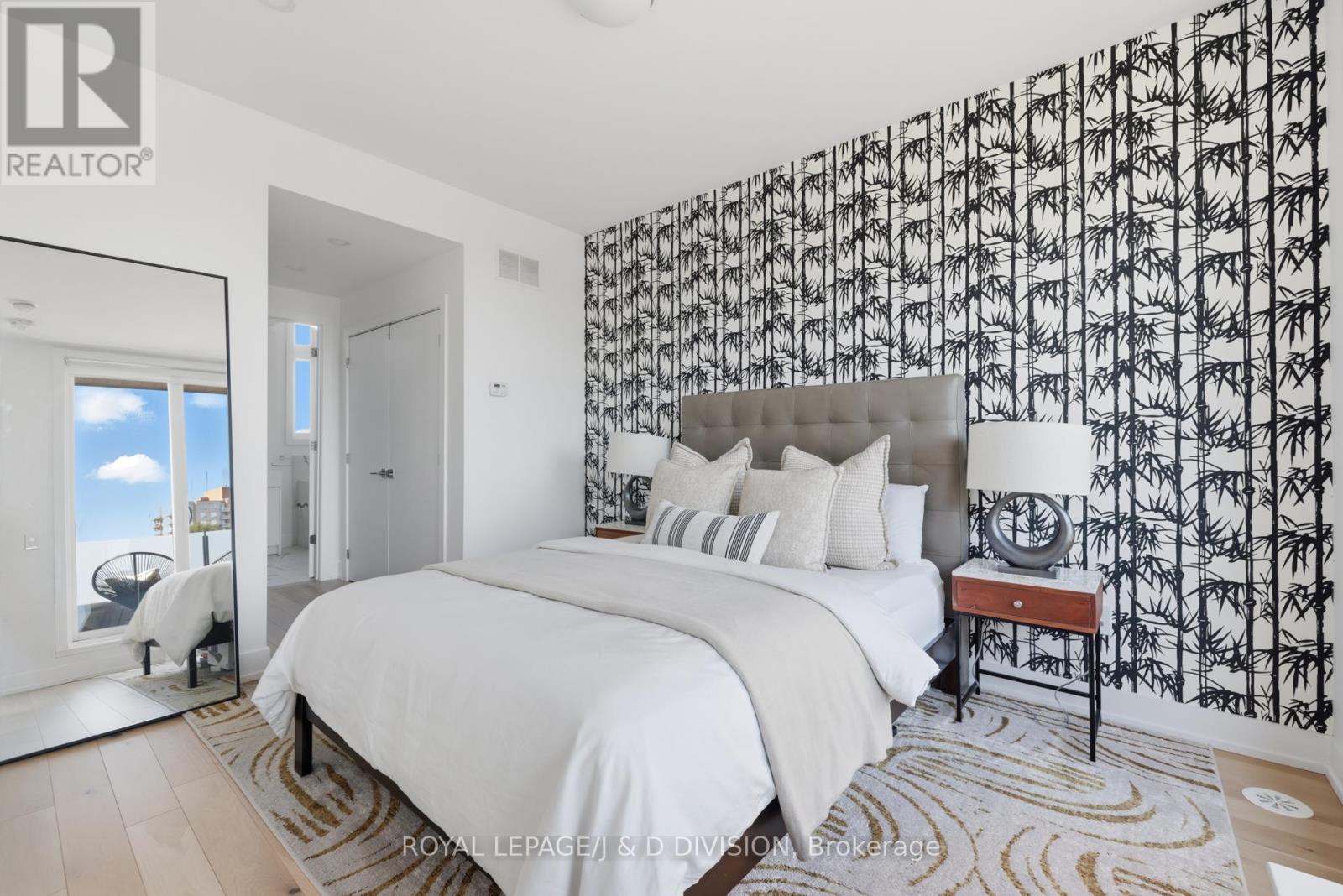 56 Perth Avenue, Toronto, Ontario  M6R 2C2 - Photo 21 - C12471785