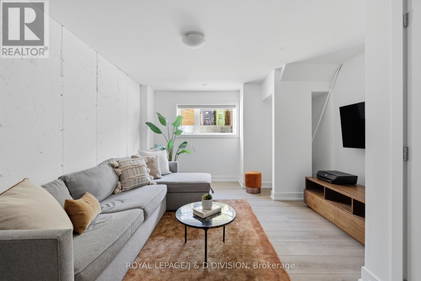 56 Perth Avenue, Toronto, Ontario  M6R 2C2 - Photo 30 - C12471785