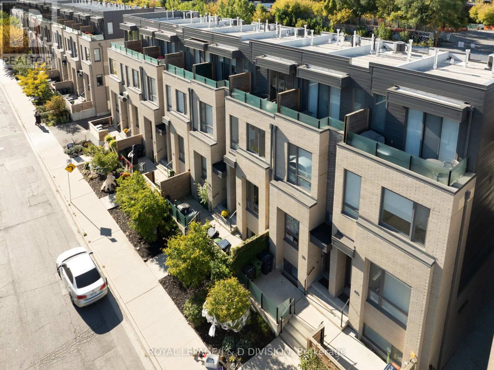 56 Perth Avenue, Toronto, Ontario  M6R 2C2 - Photo 34 - C12471785
