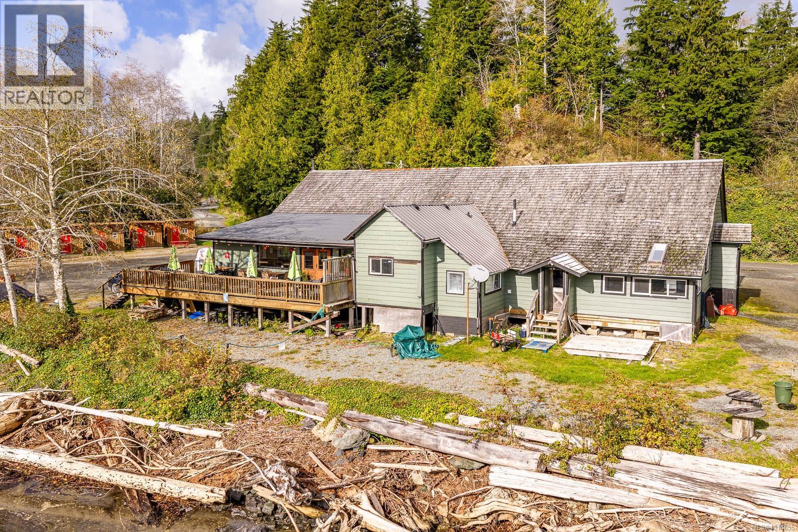 32 Hardy Way, Port Hardy, British Columbia  V0N 1Z0 - Photo 12 - 1014855