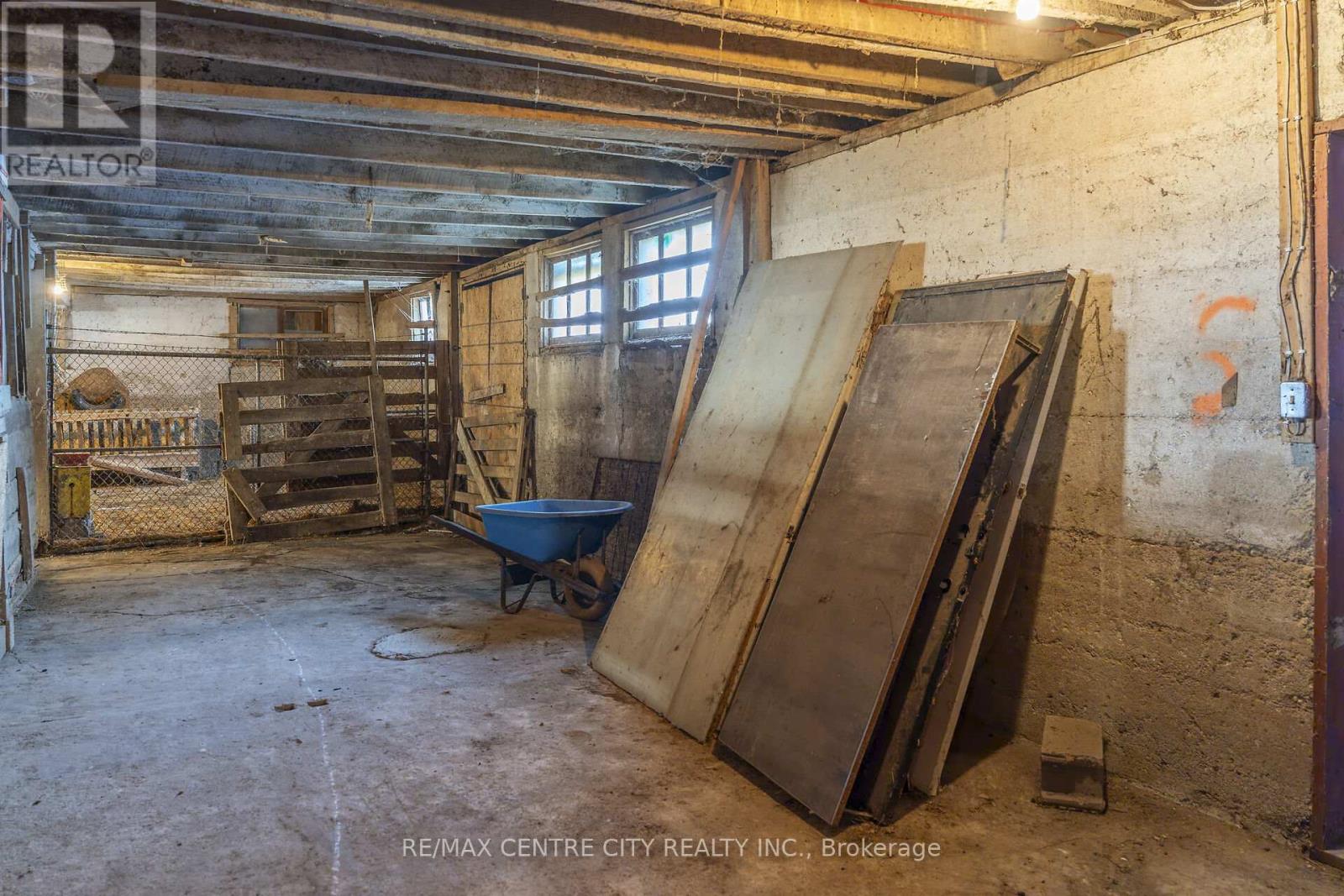 6692 Longwoods Road, Strathroy-Caradoc (Melbourne), Ontario  N0L 1T0 - Photo 14 - X12471838