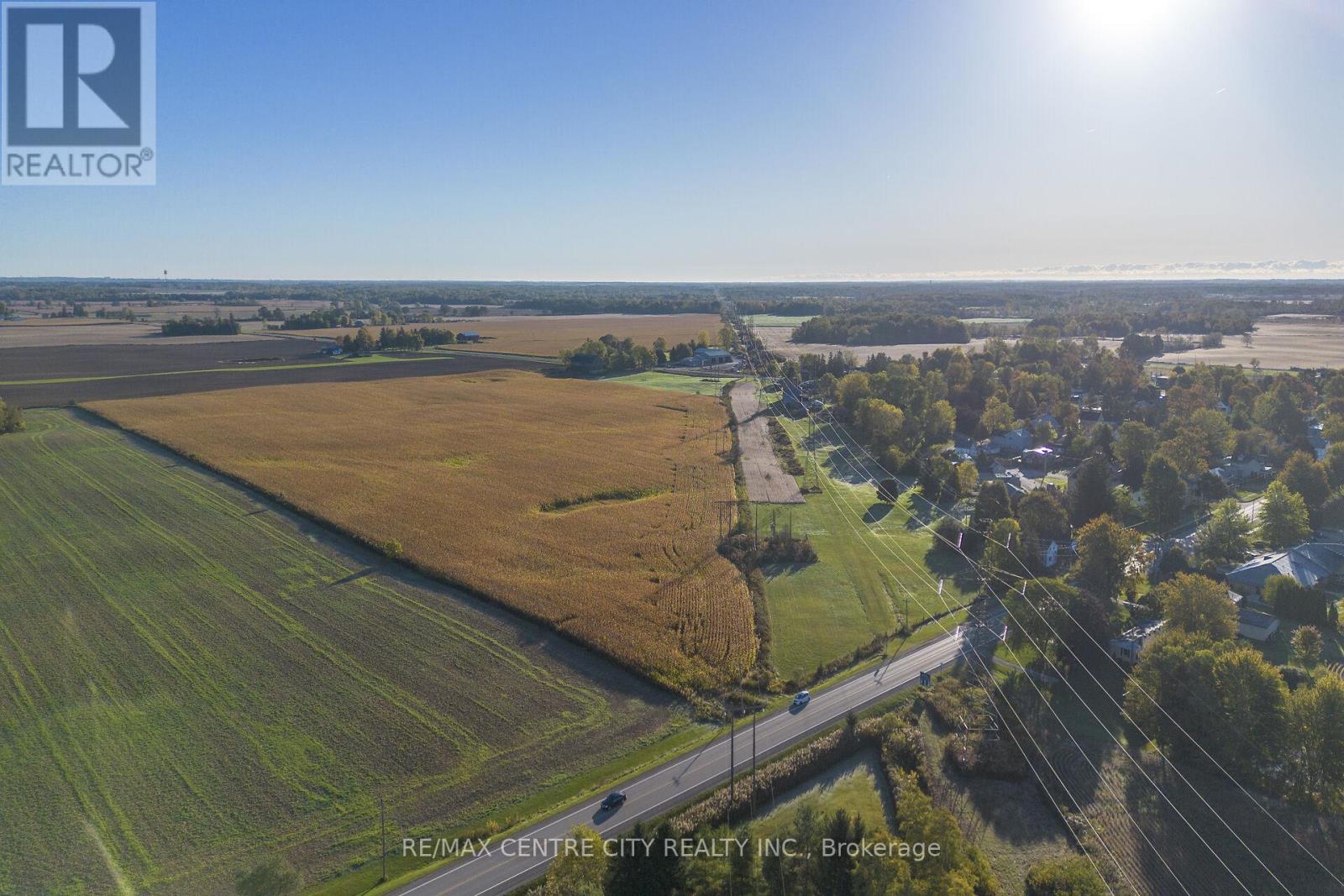 6692 Longwoods Road, Strathroy-Caradoc (Melbourne), Ontario  N0L 1T0 - Photo 3 - X12471838