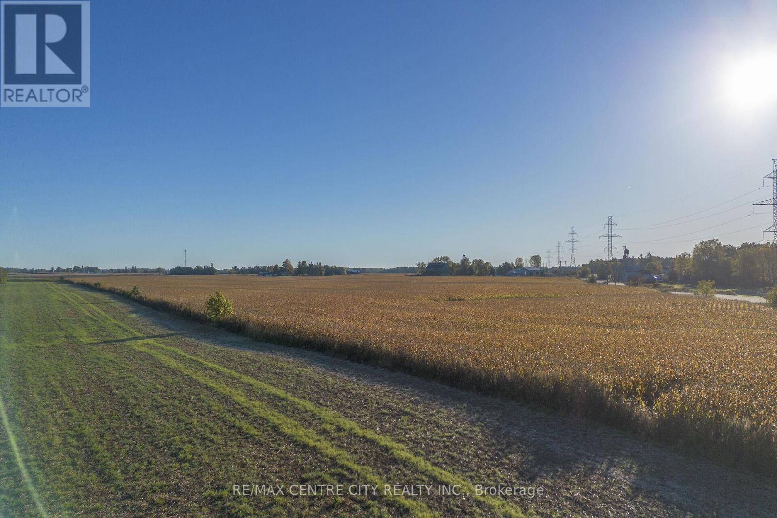 6692 Longwoods Road, Strathroy-Caradoc (Melbourne), Ontario  N0L 1T0 - Photo 6 - X12471838
