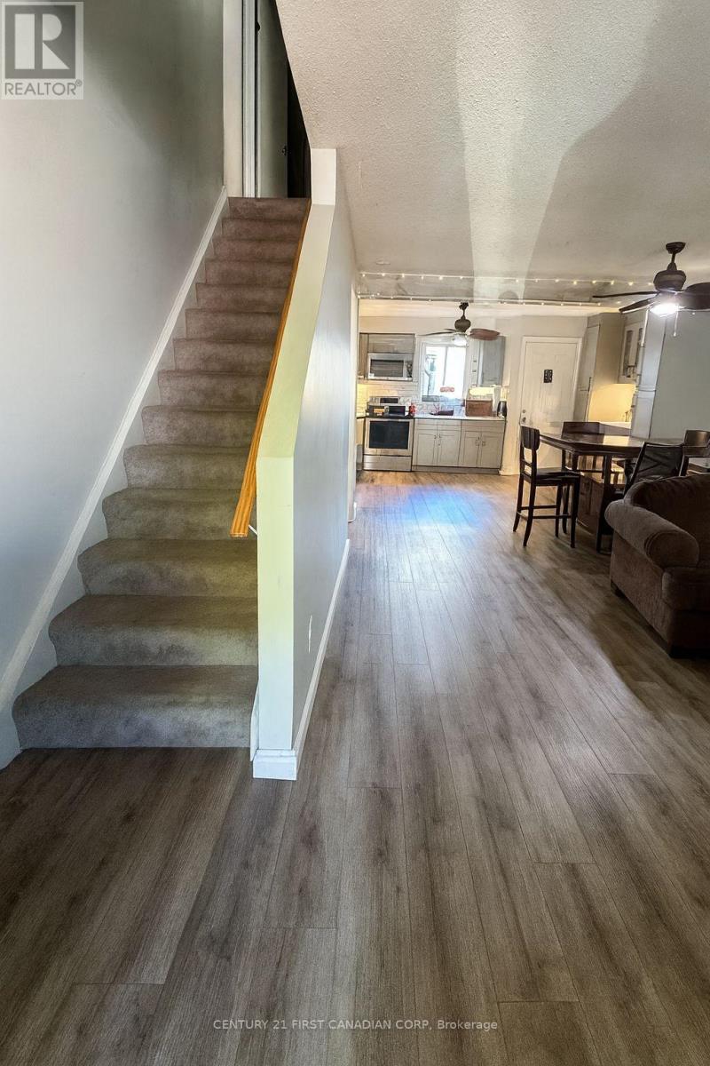 28 - 311 Vesta Road, London East (East A), Ontario  N5Y 5J1 - Photo 6 - X12471857