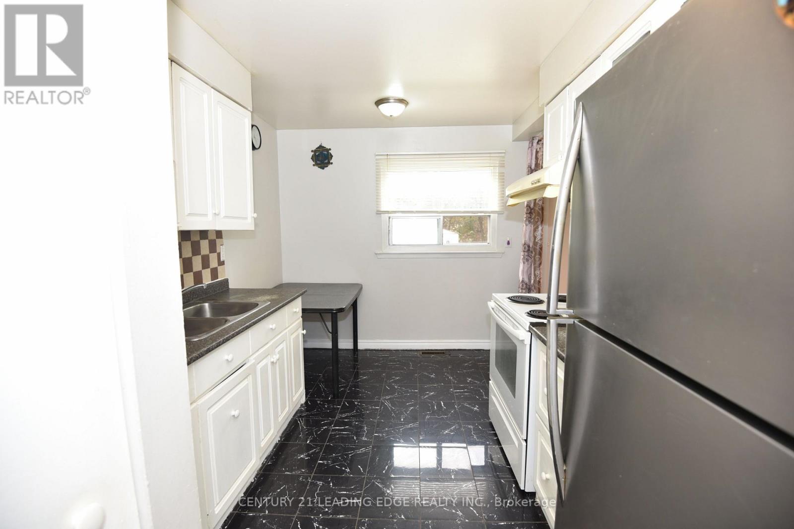 35 Horseley Hill Drive, Toronto (Malvern), Ontario  M1B 1W4 - Photo 15 - E12471773