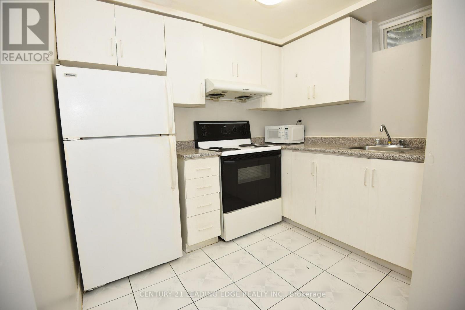 35 Horseley Hill Drive, Toronto (Malvern), Ontario  M1B 1W4 - Photo 32 - E12471773