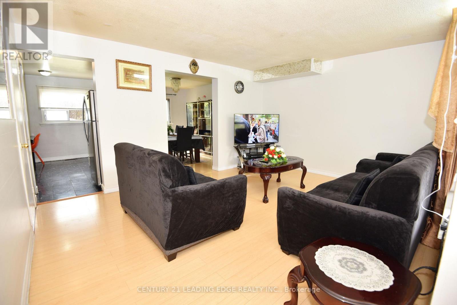 35 Horseley Hill Drive, Toronto (Malvern), Ontario  M1B 1W4 - Photo 5 - E12471773