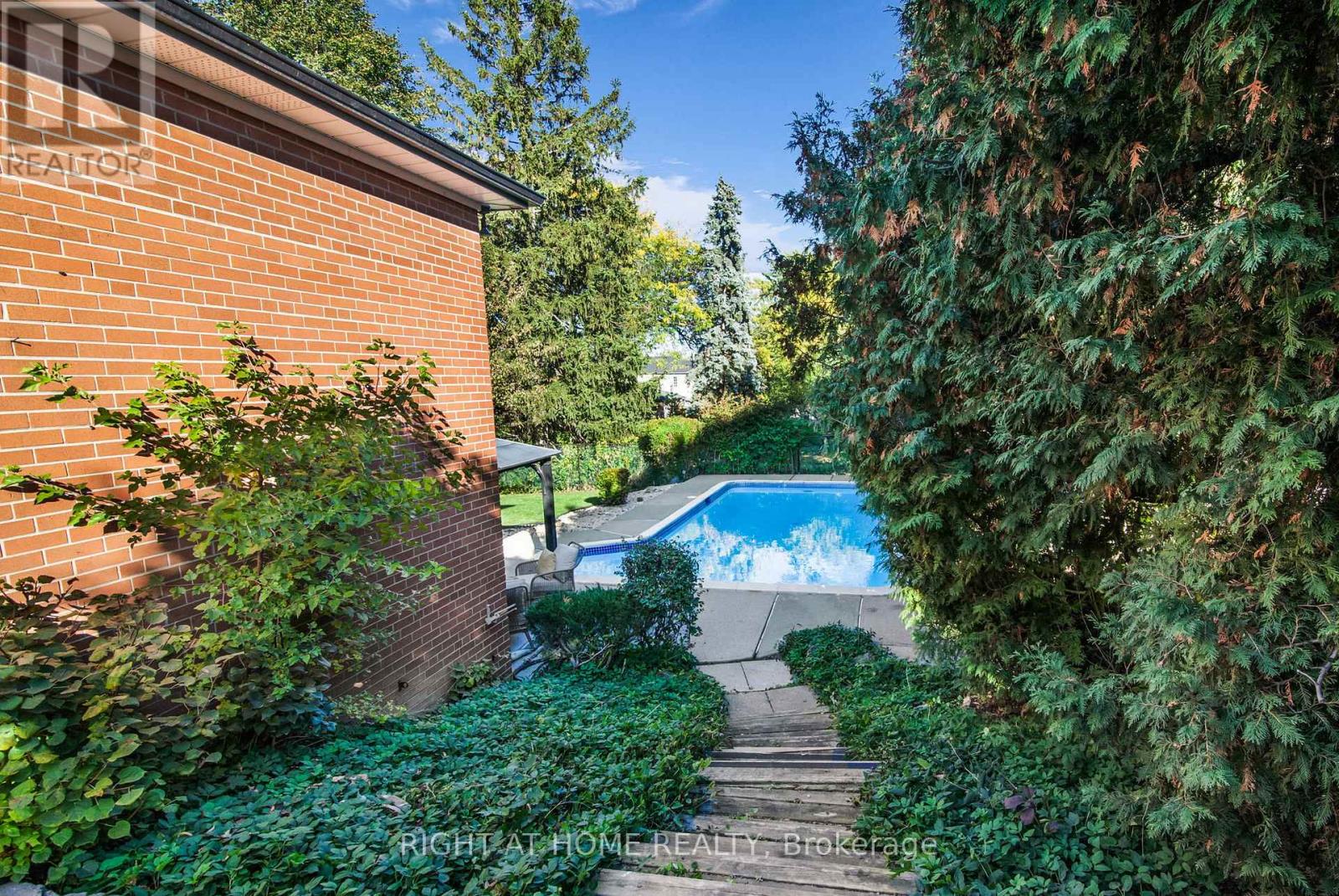 47 Dormington Drive, Toronto (Woburn), Ontario  M1G 3N1 - Photo 32 - E12471779