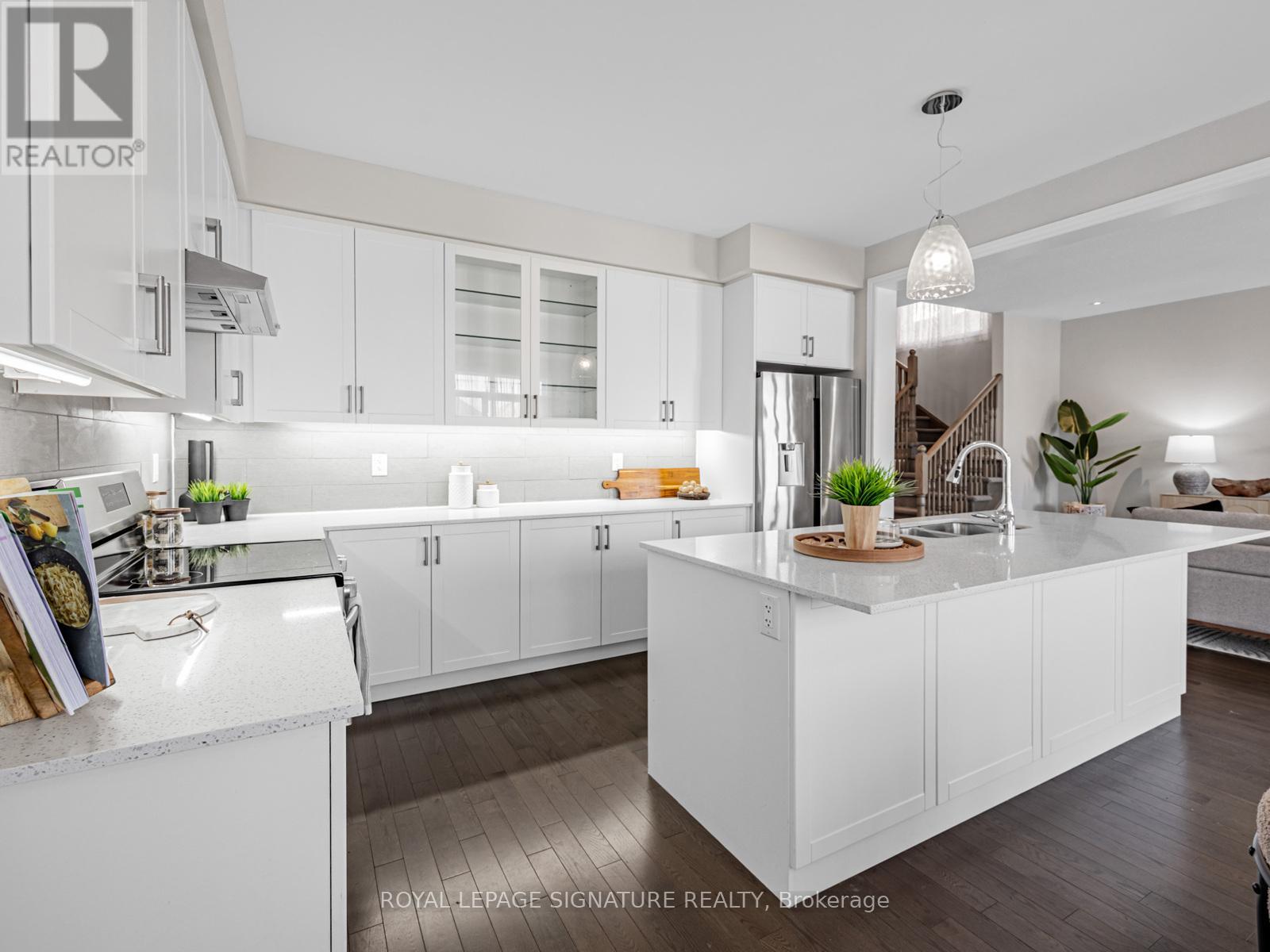 135 Woolacott Lane, Clarington (Bowmanville), Ontario  L1C 0J4 - Photo 8 - E12471811