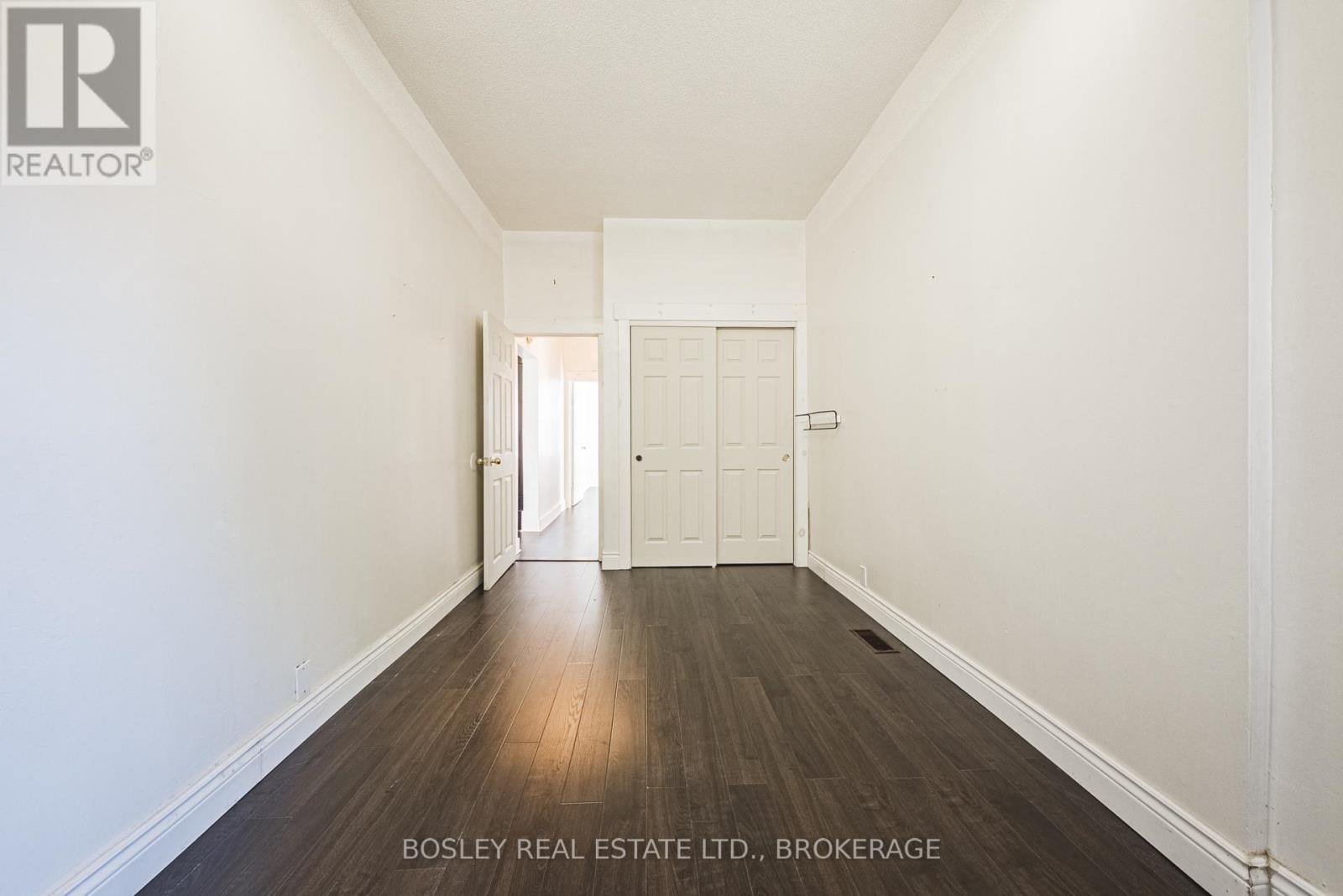 14 George Street, St. Catharines, Ontario  L2N 3R2 - Photo 12 - X12471844