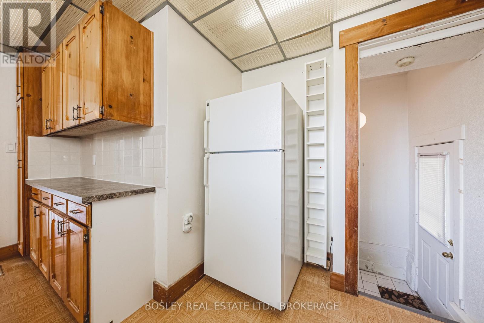 14 George Street, St. Catharines, Ontario  L2N 3R2 - Photo 21 - X12471844