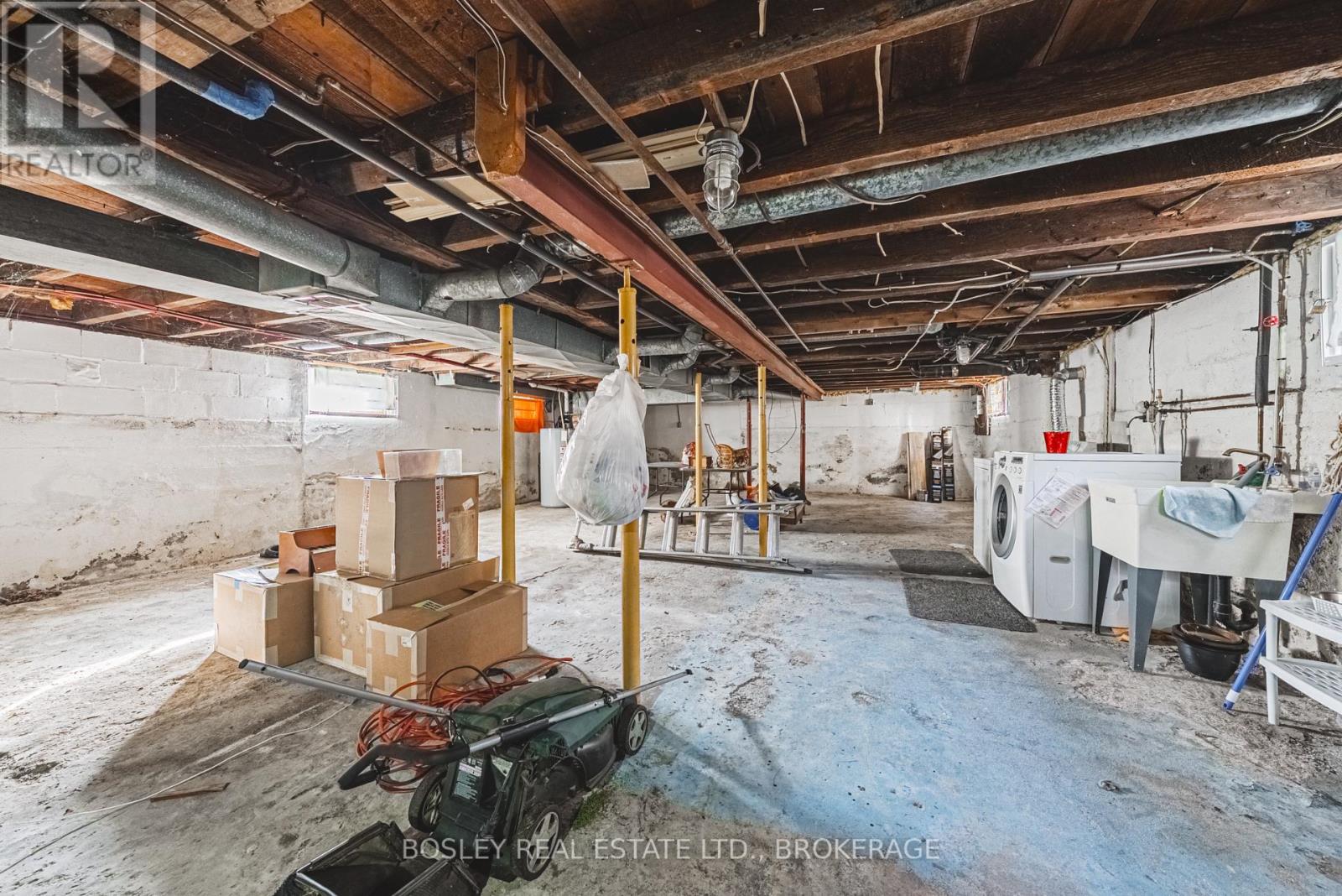 14 George Street, St. Catharines, Ontario  L2N 3R2 - Photo 23 - X12471844