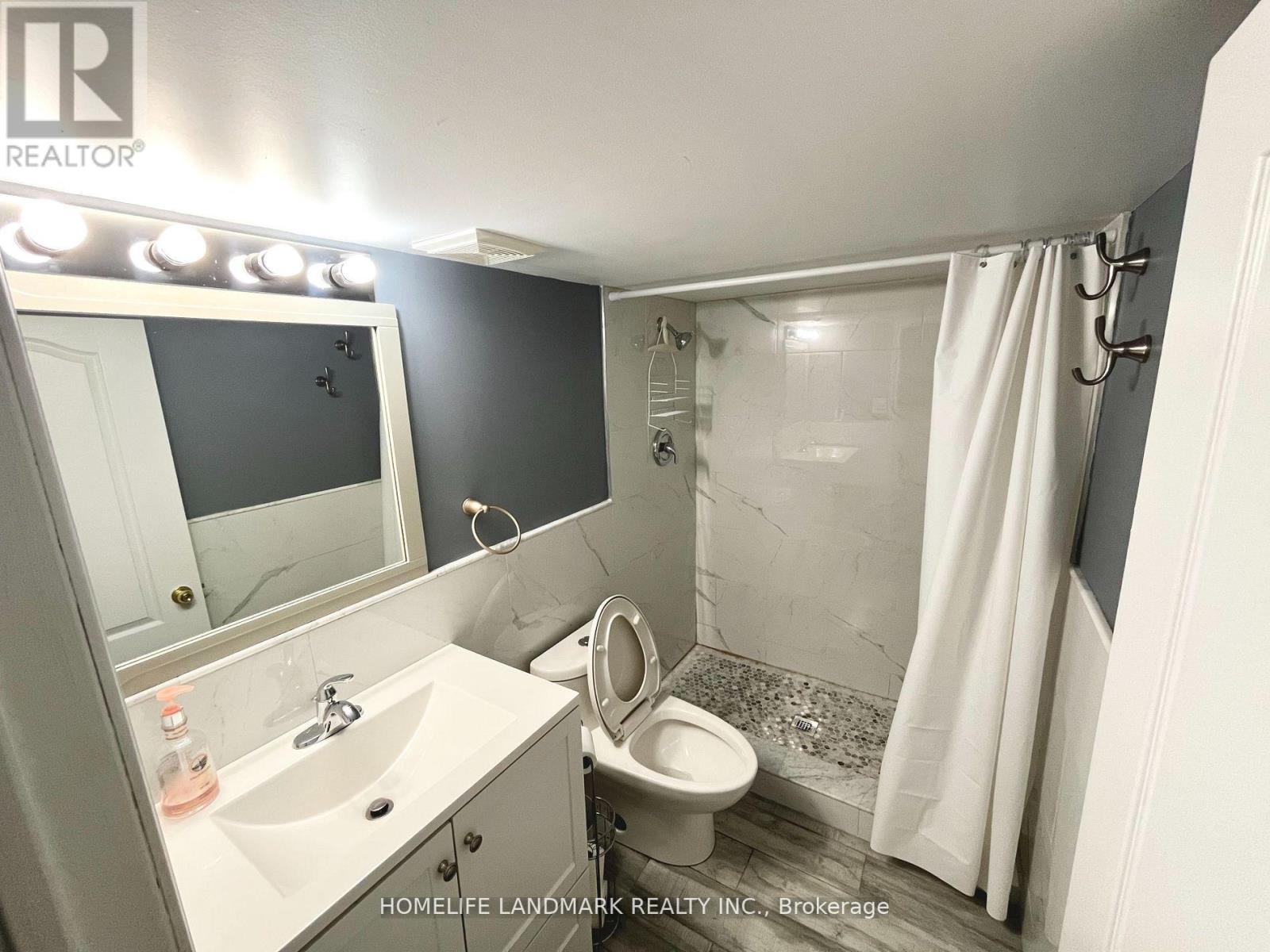 31 Leamdeadow Road, Vaughan, Ontario  L4J 8R6 - Photo 5 - N12471805