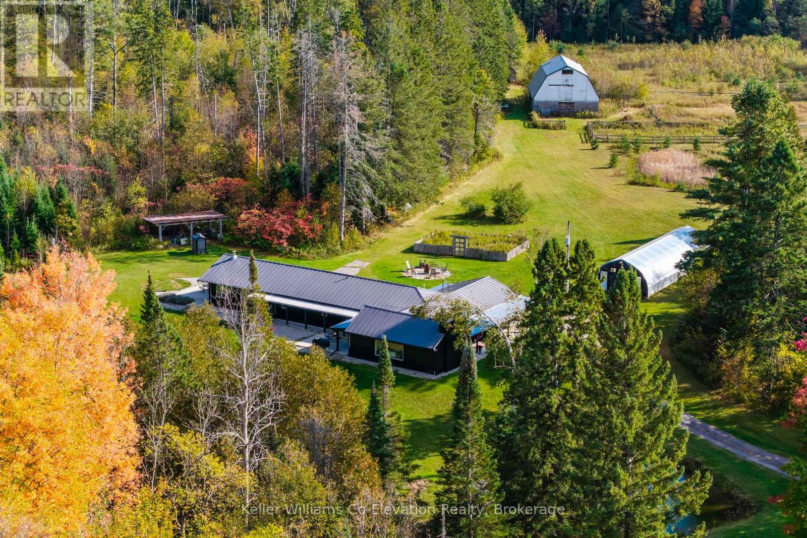 1076 Beaver Lane, Springwater, Ontario  L9X 0M1 - Photo 2 - S12471880