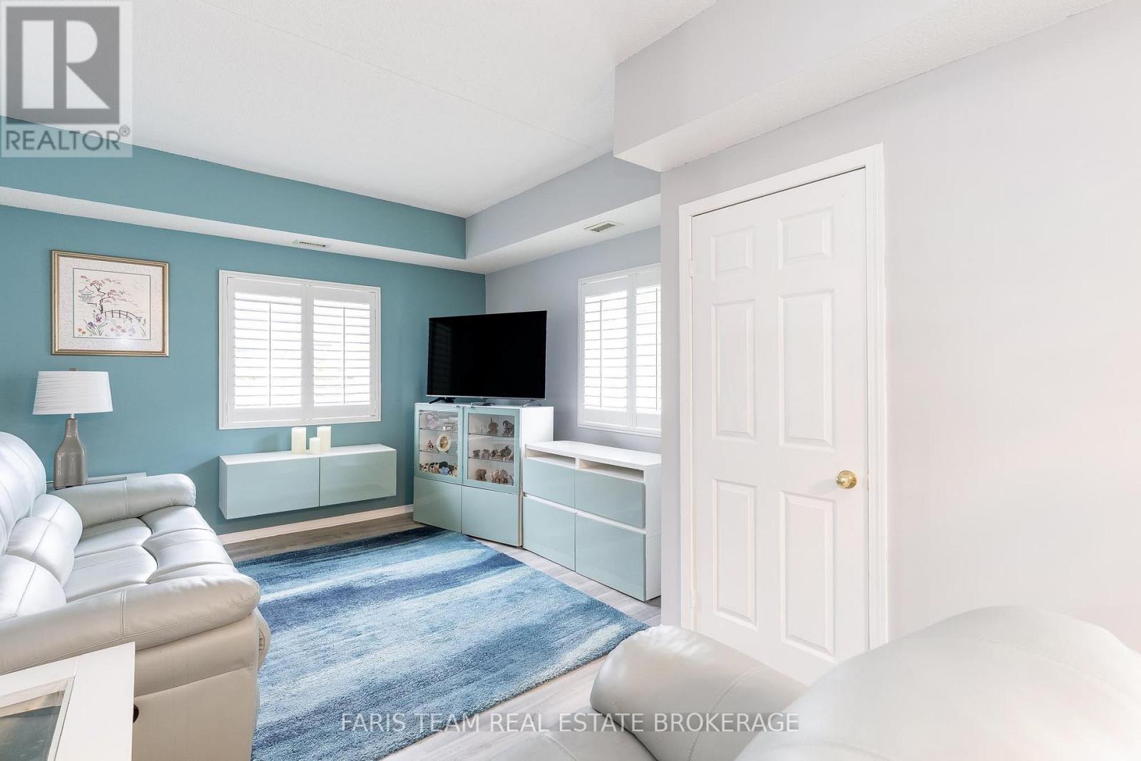 101 - 115 Bond Street, Orillia, Ontario  L3V 1J7 - Photo 14 - S12471770