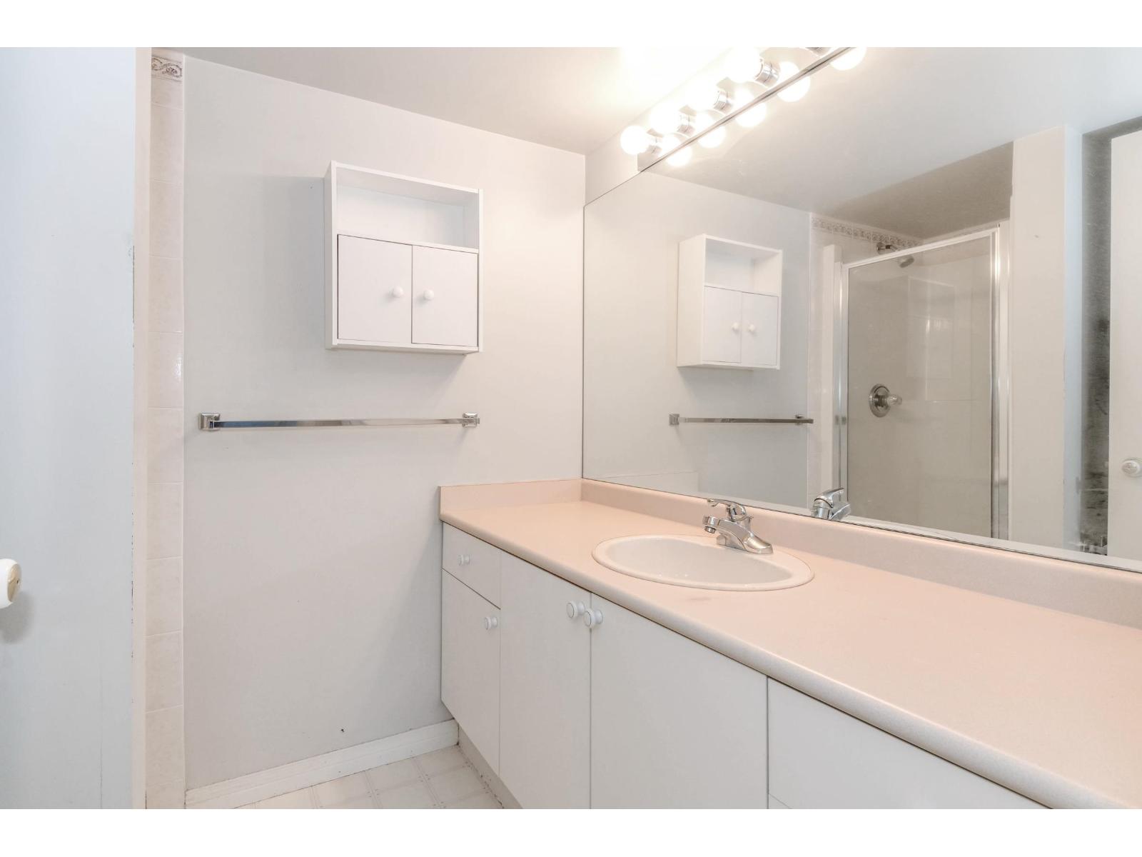 205 5909 177b Street, Surrey, British Columbia V3S 4J7 - Photo 12 - R3040113