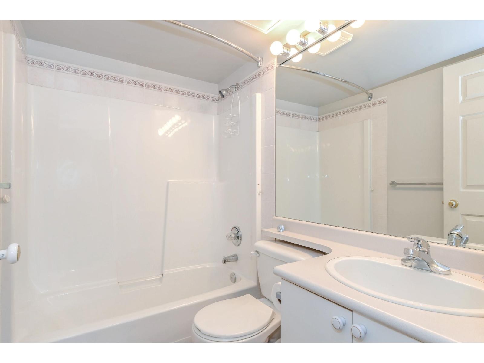 205 5909 177b Street, Surrey, British Columbia V3S 4J7 - Photo 15 - R3040113