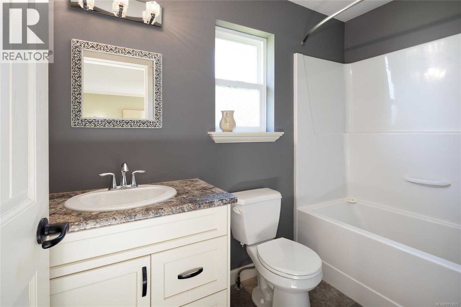 2065 Morello Pl, Courtenay, British Columbia  V9N 9C9 - Photo 16 - 1013872