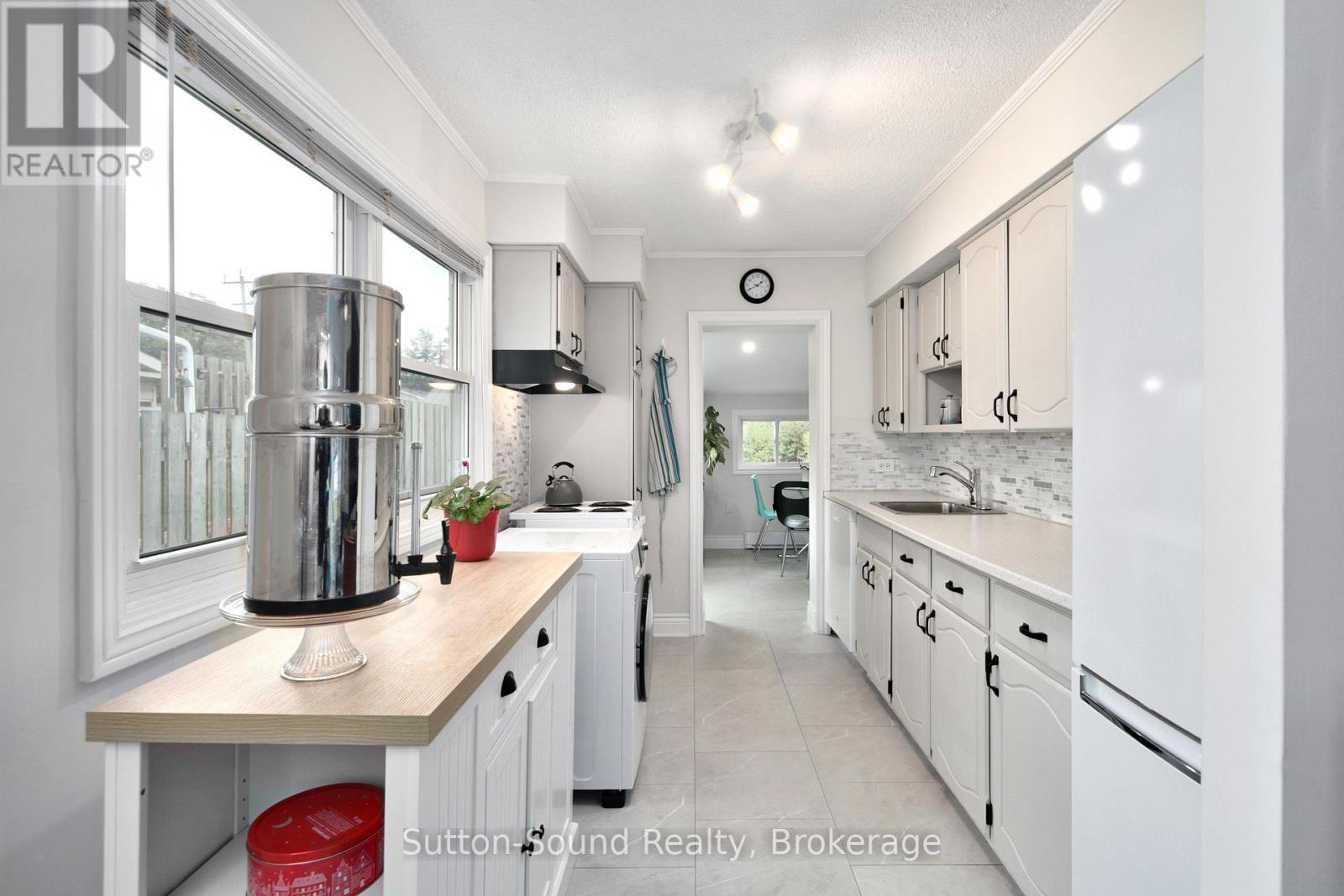 785 7th Street E, Owen Sound, Ontario  N4K 1J8 - Photo 15 - X12471873