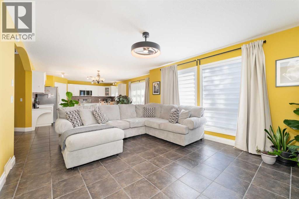 316 Willow Brook Close Nw, Airdrie, Alberta  T4B 2S5 - Photo 8 - A2264468
