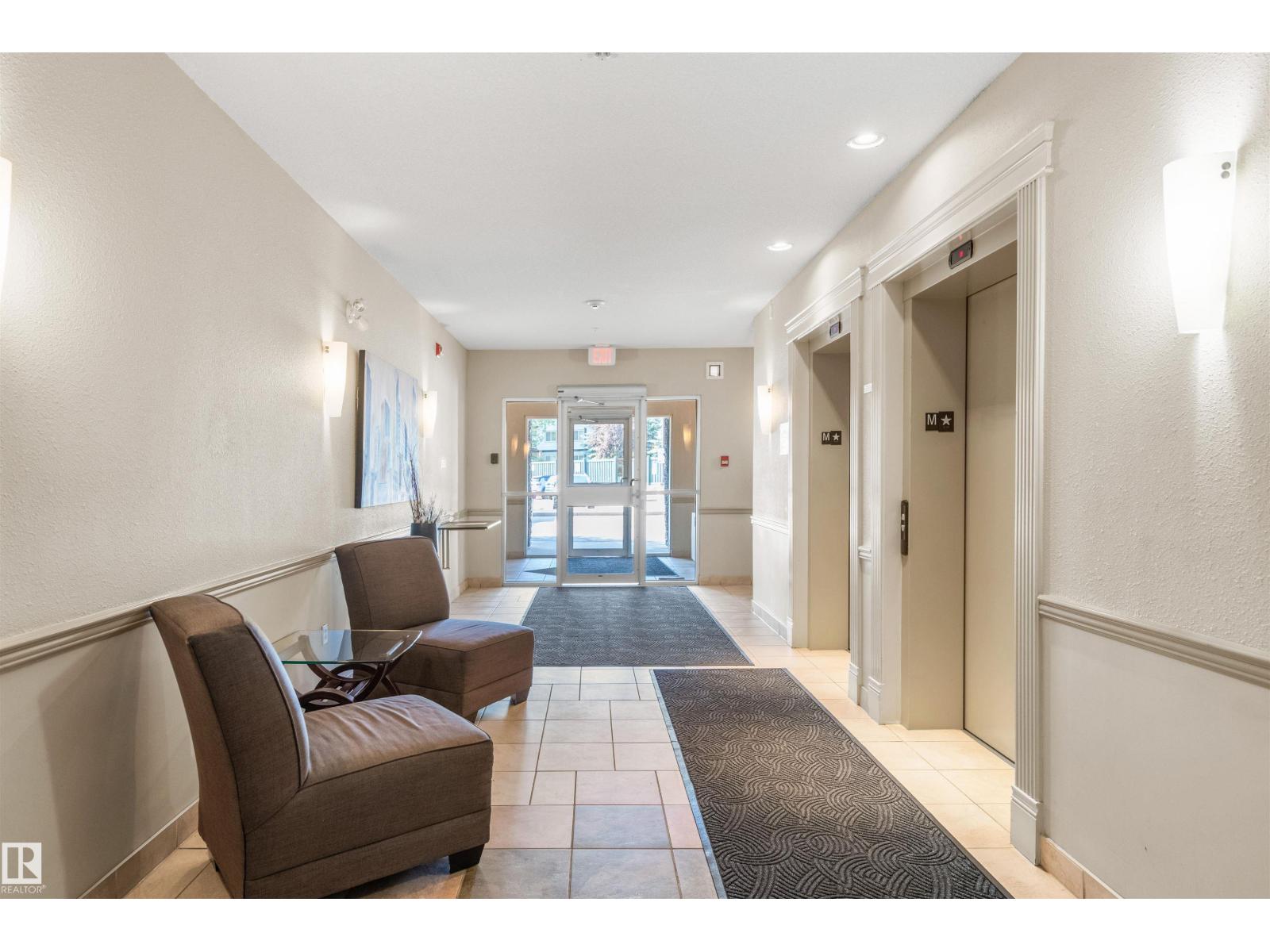#120 2035 Grantham Ct Nw, Edmonton, Alberta  T5T 3X4 - Photo 2 - E4462799