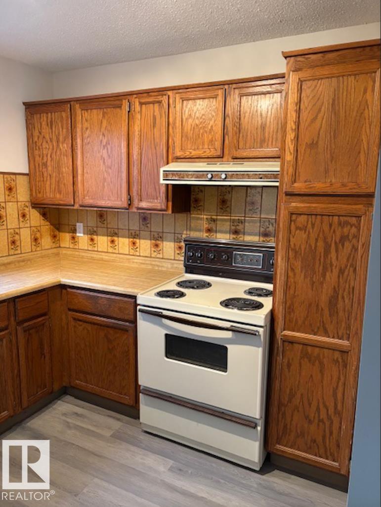 5512 38b Av Nw, Edmonton, Alberta  T6L 1W3 - Photo 20 - E4462800