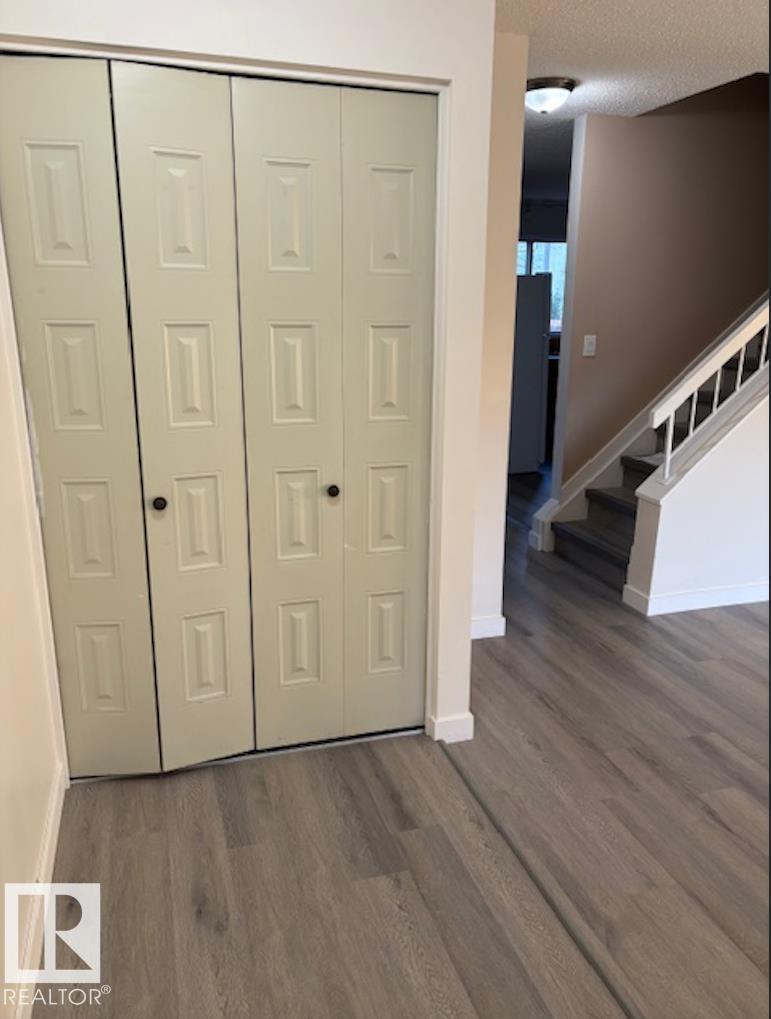 5512 38b Av Nw, Edmonton, Alberta  T6L 1W3 - Photo 9 - E4462800