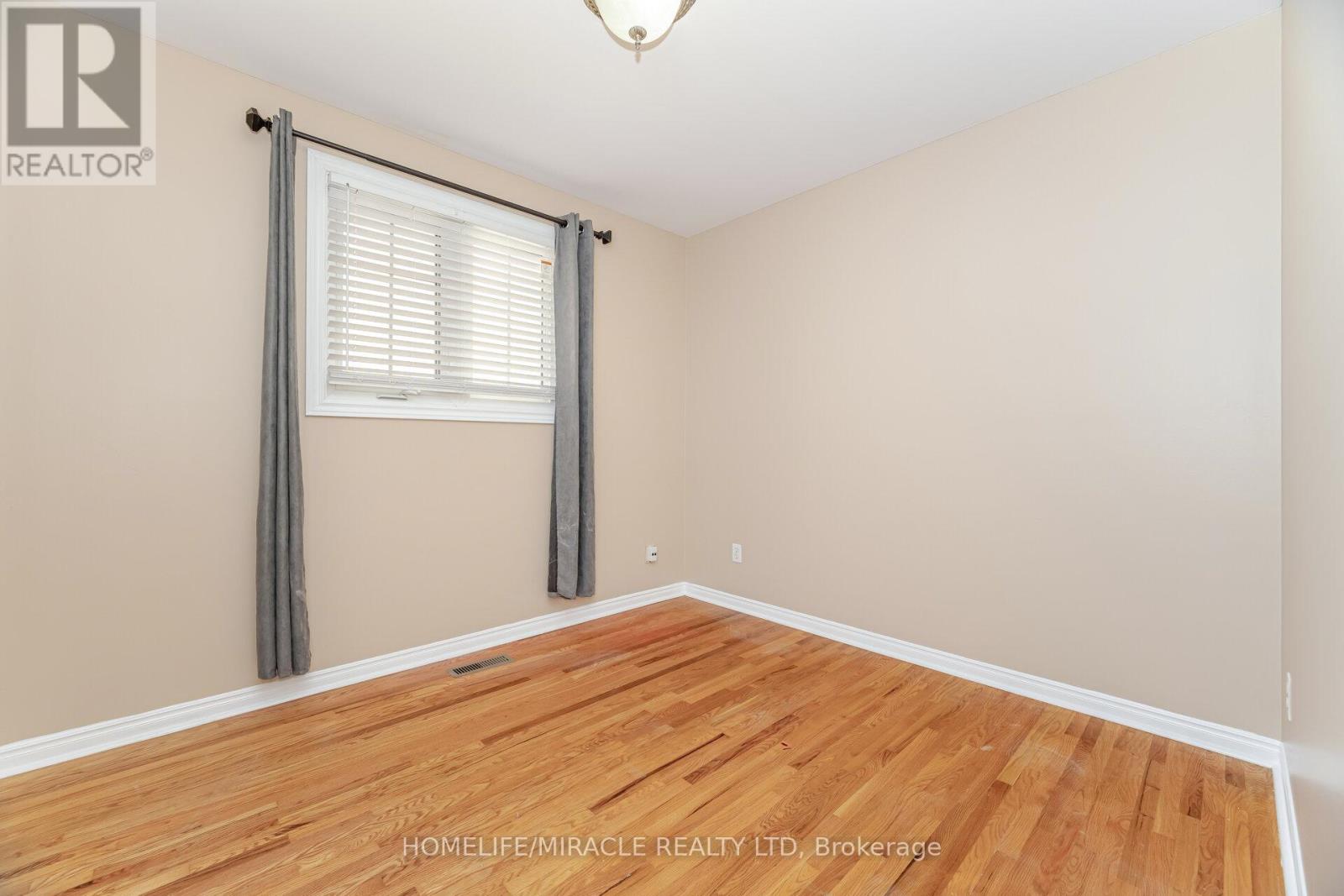56 Norbert Road, Brampton (Brampton South), Ontario  L6Y 2K1 - Photo 23 - W12471738