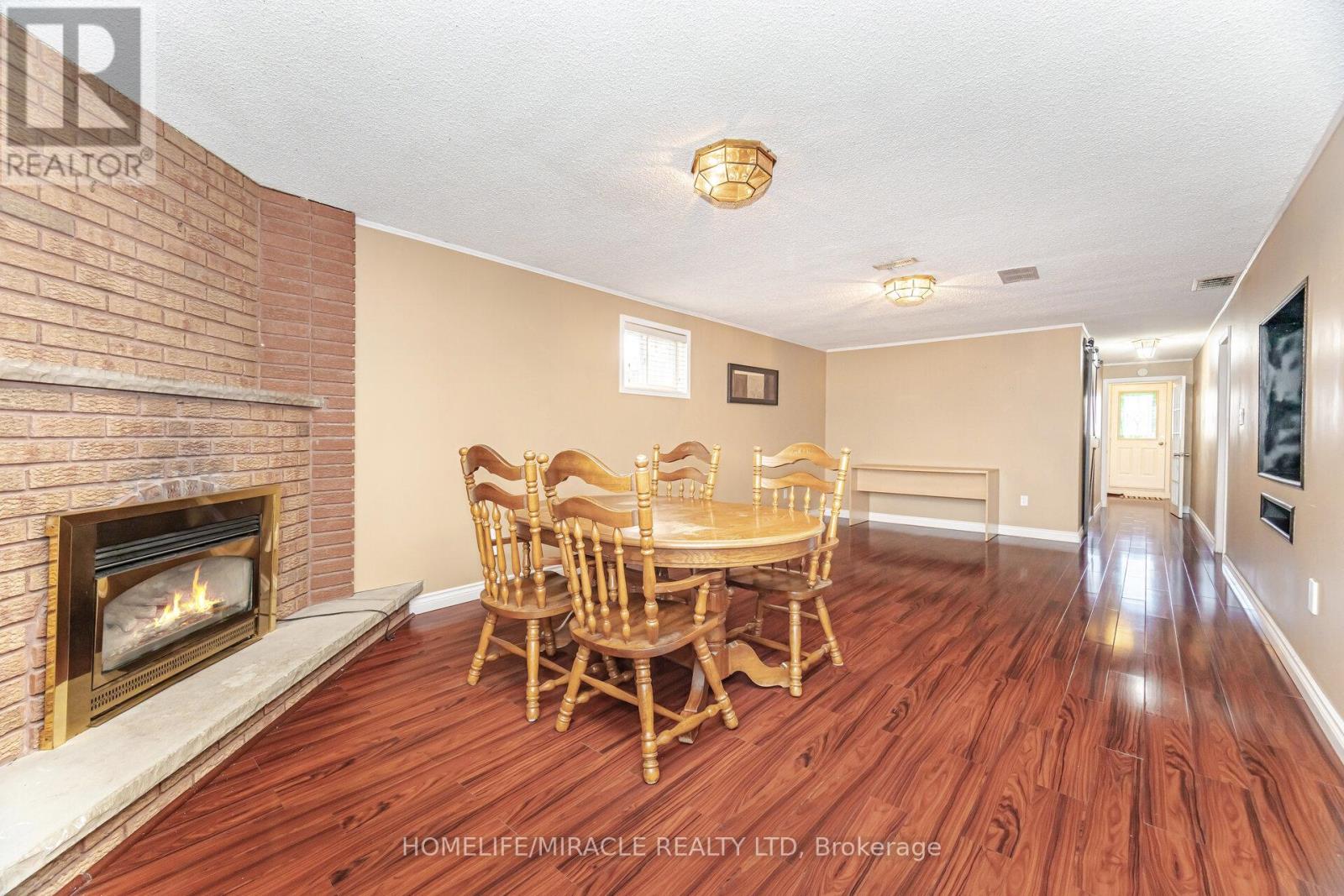 56 Norbert Road, Brampton (Brampton South), Ontario  L6Y 2K1 - Photo 33 - W12471738