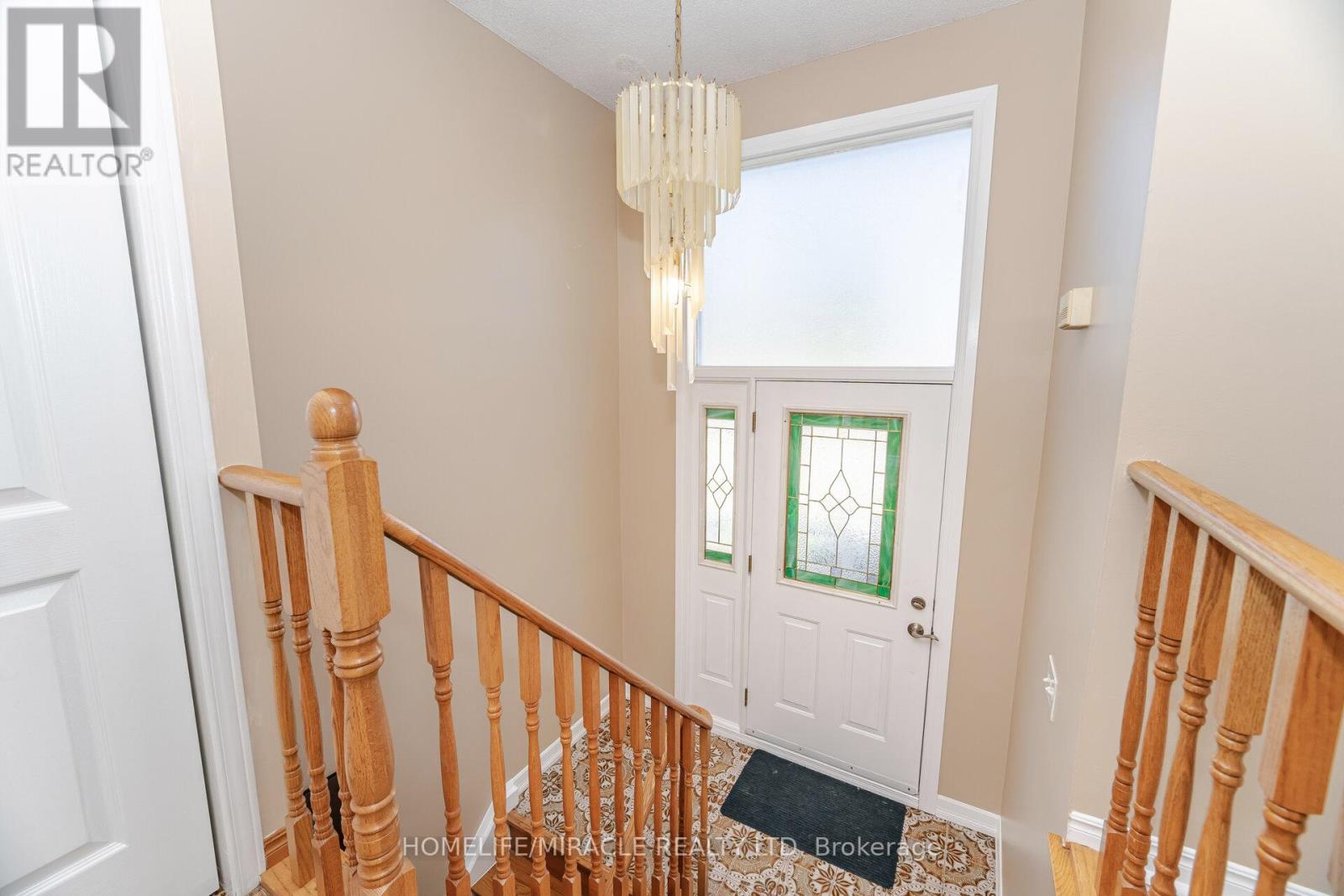 56 Norbert Road, Brampton (Brampton South), Ontario  L6Y 2K1 - Photo 6 - W12471738
