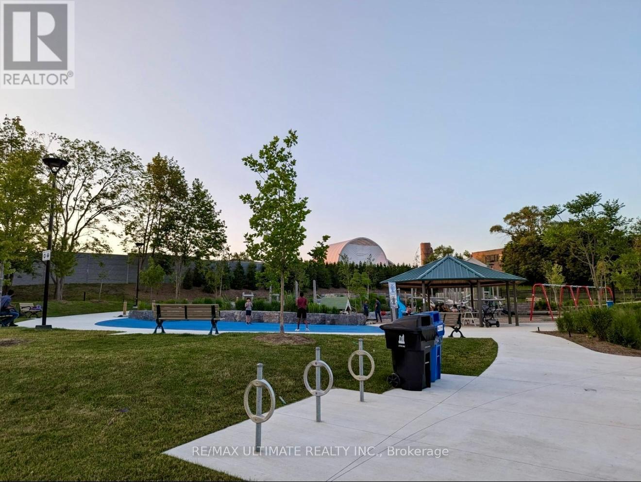 111 - 120 Canon Jackson Drive, Toronto, Ontario  M6M 0B8 - Photo 25 - W12471757