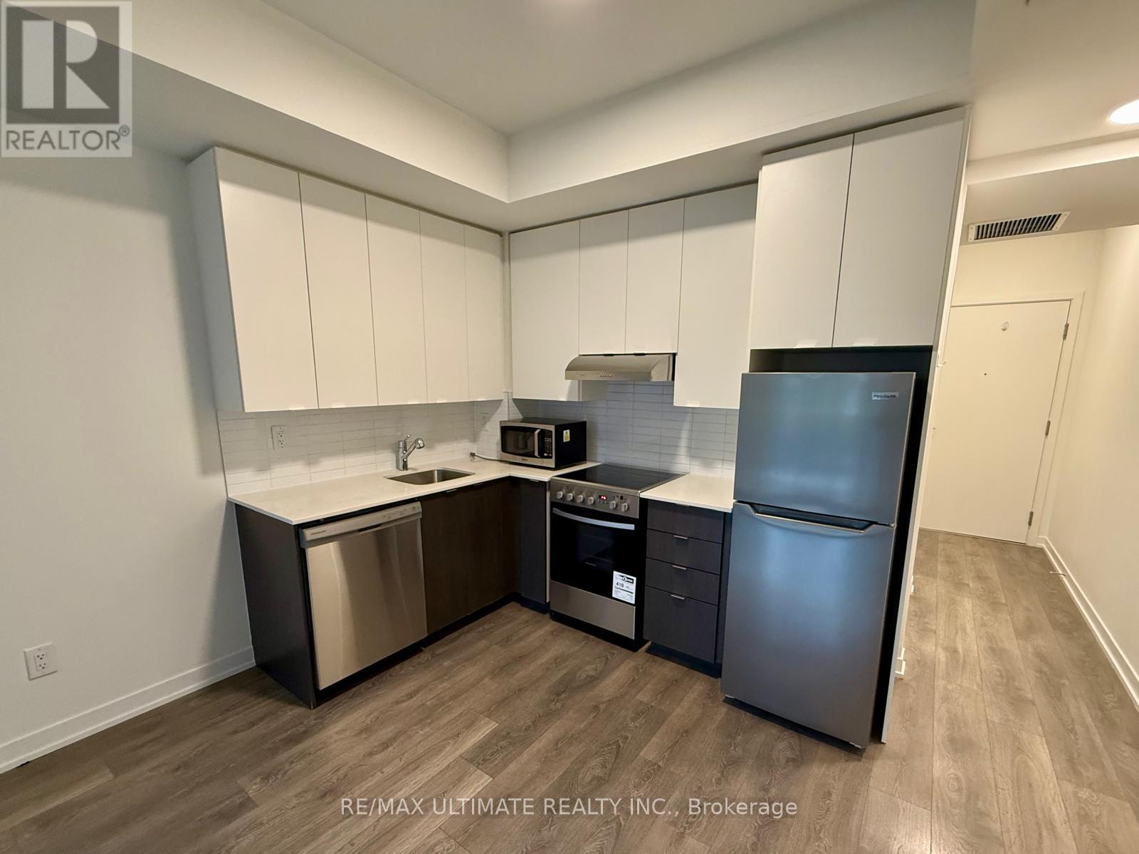 111 - 120 Canon Jackson Drive, Toronto, Ontario  M6M 0B8 - Photo 5 - W12471757