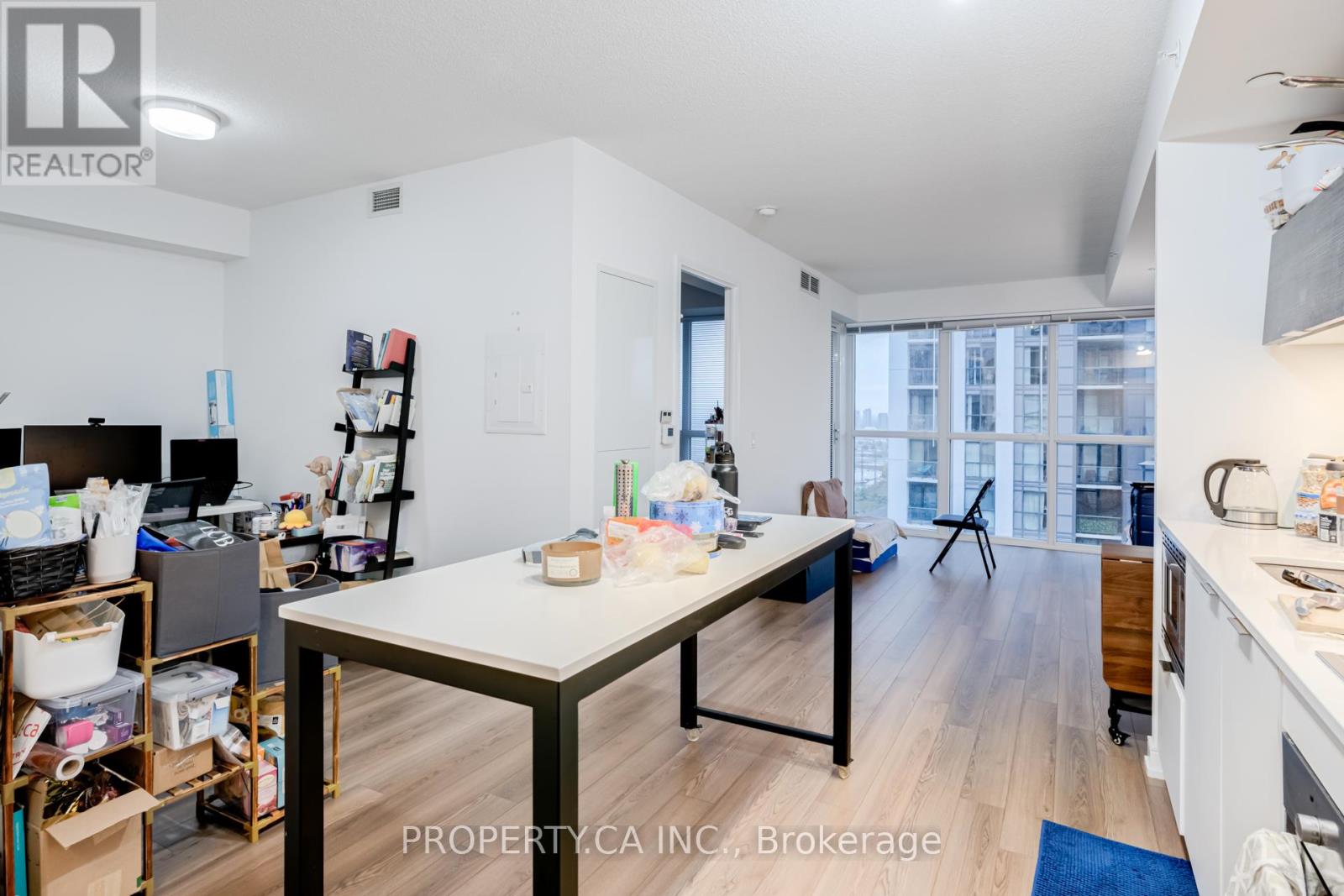 2101 - 20 Thomas Riley Road, Toronto, Ontario  M9B 0C3 - Photo 19 - W12471787