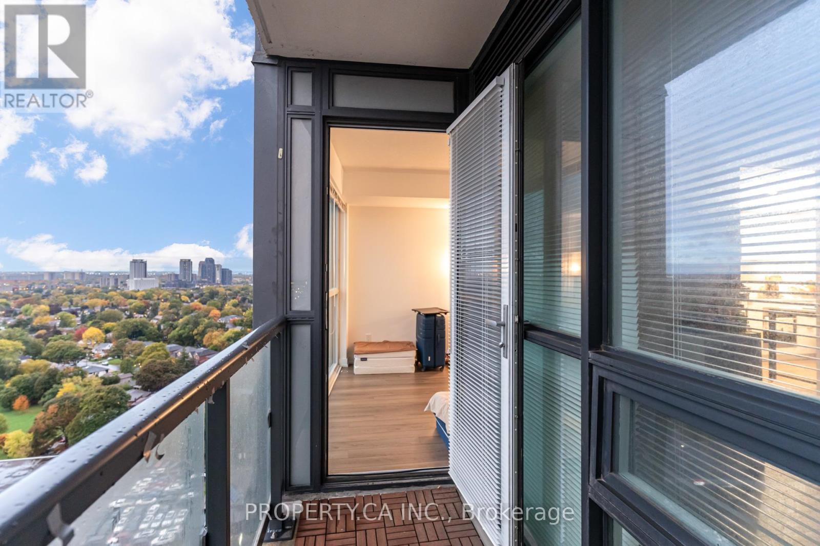2101 - 20 Thomas Riley Road, Toronto, Ontario  M9B 0C3 - Photo 42 - W12471787