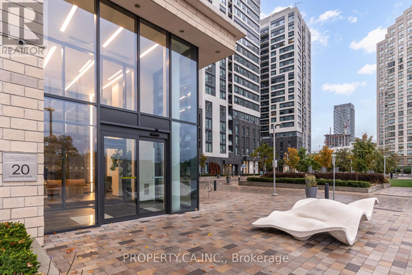 2101 - 20 Thomas Riley Road, Toronto, Ontario  M9B 0C3 - Photo 6 - W12471787