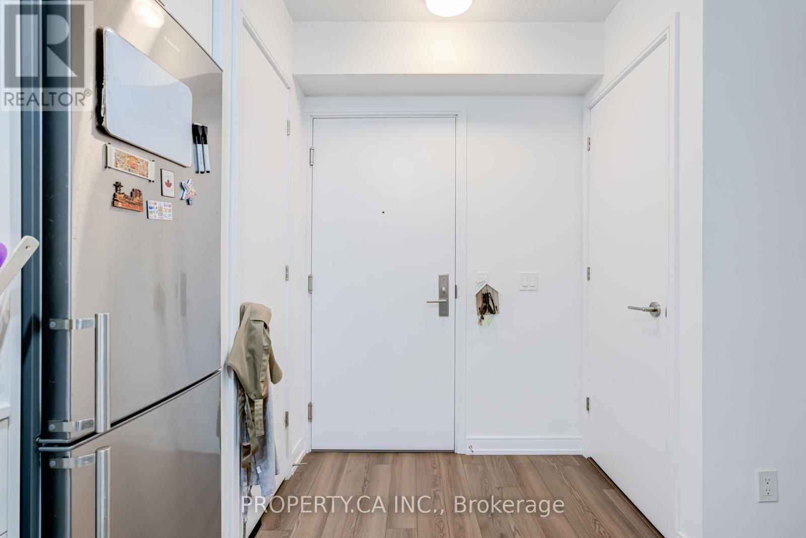 2101 - 20 Thomas Riley Road, Toronto, Ontario  M9B 0C3 - Photo 8 - W12471787