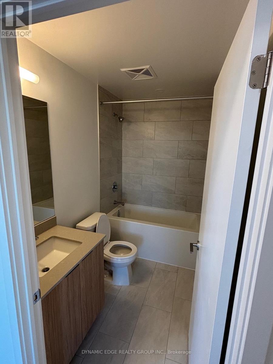 403 - 395 Square One Drive, Mississauga, Ontario  L5B 0P6 - Photo 7 - W12471804