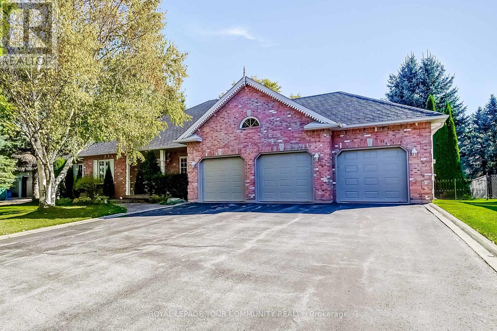 53 David Willson Trail, East Gwillimbury, Ontario  L0G 1V0 - Photo 4 - N12471707